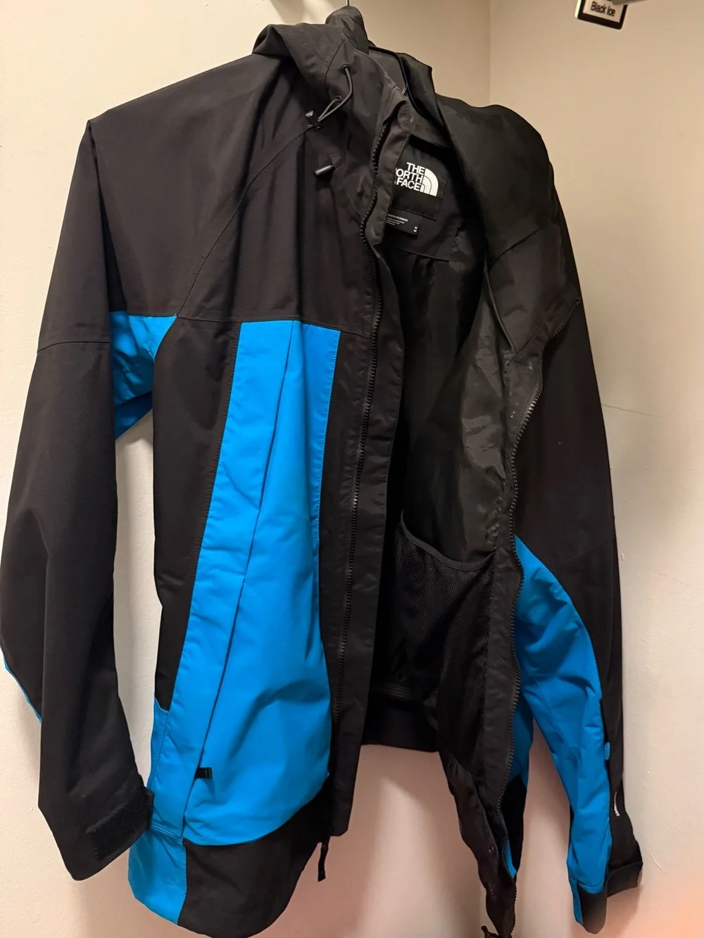 The North Face Men’s Black and Blue Ski Jacket with Hood